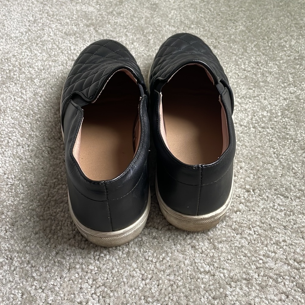 A New Day Reese Black Quilted Slip On Shoes - Picture 4 of 5